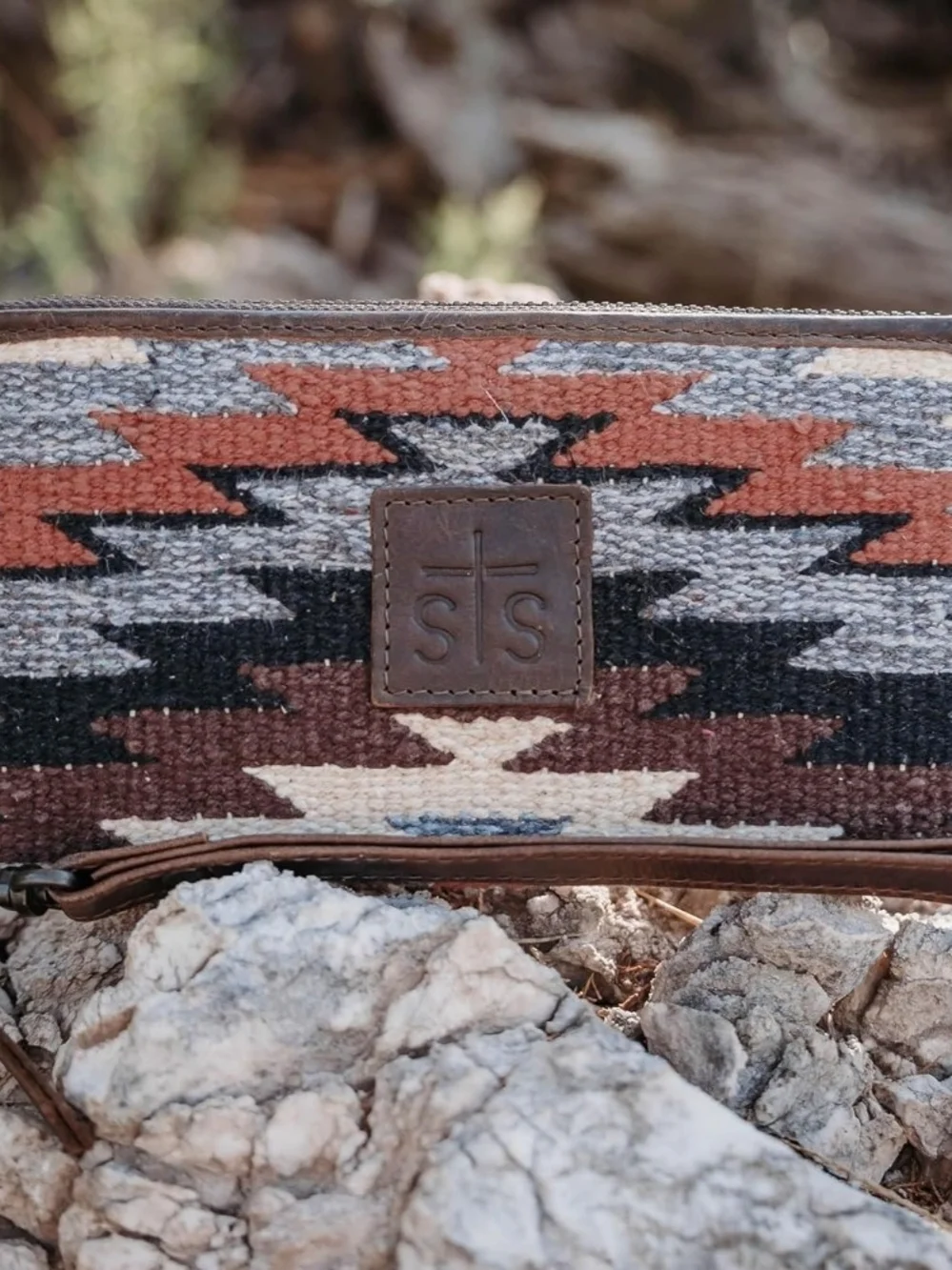 STS Ranchwear Aztec Wool Clutch in Rust, Black, Cream - Picture 4 of 5